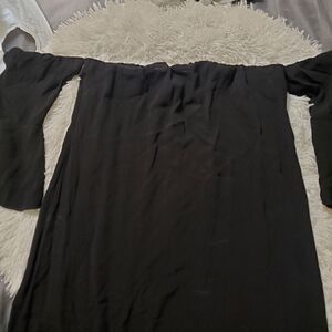 Dynamite dress with off shoulder sleeves